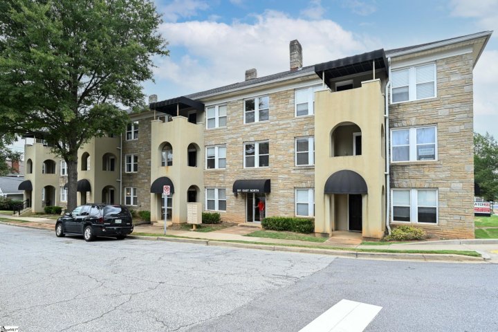 801 E North Street Unit 5 sold home in The Lennox, Greenville, SC