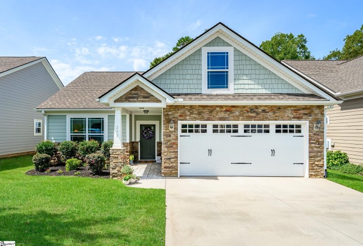 233 Henrydale Drive sold home in Benton Park, Easley, SC