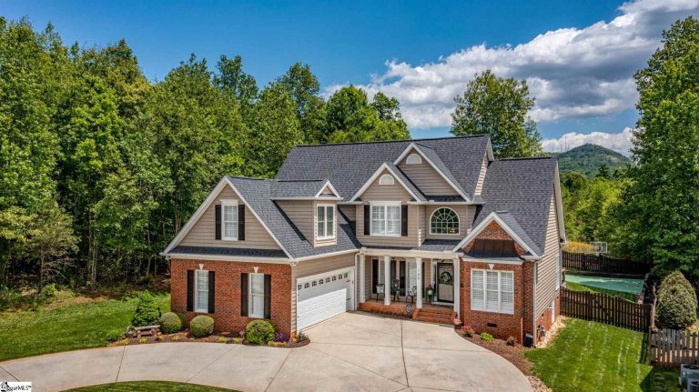105 Wild Geese Way sold home in Woods At Northcliff, Travelers Rest, SC