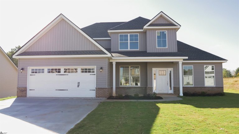 104 Carolina Drive sold home in Wren Woods, Piedmont, SC