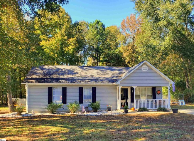 110 Old Timber Drive sold home in Timberwood Acre, Woodruff, SC