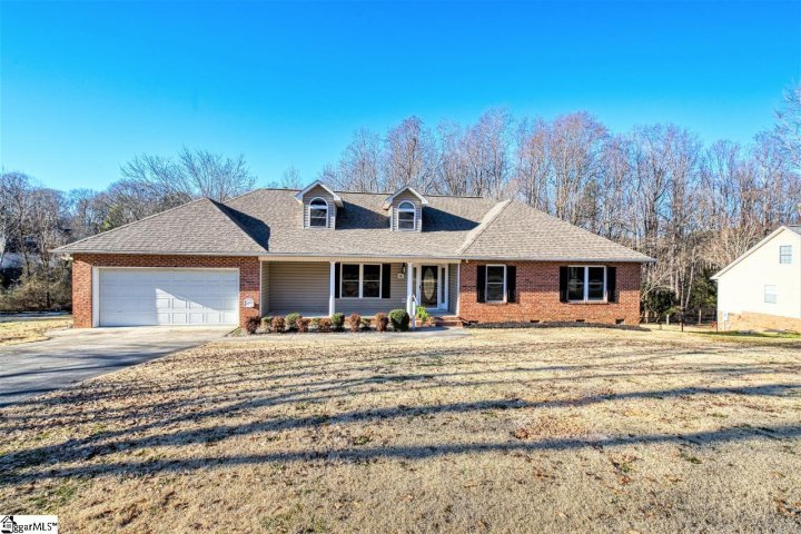 301 Wildmarsh Road sold home in Mallard Green, Piedmont, SC