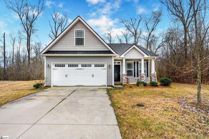 27 Collins Mills Court sold home in Enoree Point, Simpsonville, SC