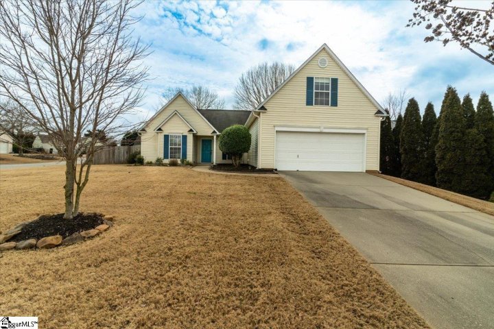 201 Revis Creek Court sold home in Revis Falls, Simpsonville, SC