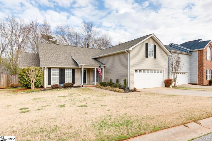 107 Valley Glen Court sold home in Riverside Glen, Greer, SC