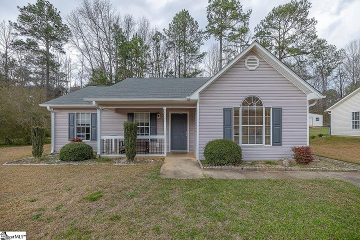 325 Timberwood Drive sold home in Timberwood Acre, Woodruff, SC