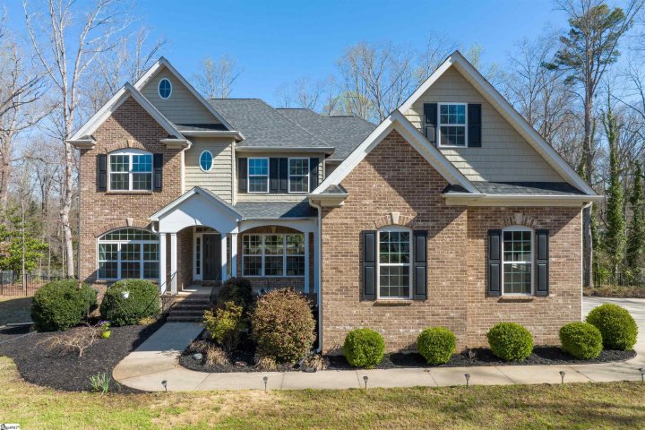 1218 Roe Ford Road sold home in Stratford Forest, Greenville, SC