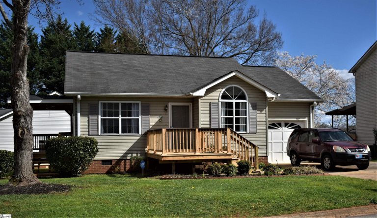 10 E Crossridge Drive sold home in Springs Station, Greenville, SC