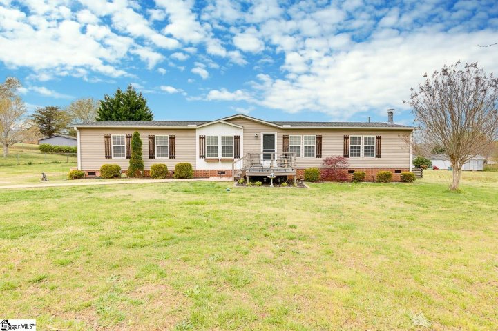 247 Perry Road sold home in Foxbriar, Greer, SC