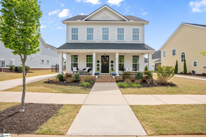 216 Algonquin Trail sold home in Belhaven Village Townes At Holli, Greenville, SC