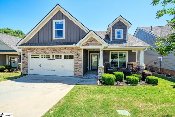 106 Benton Park Drive sold home in Benton Park, Easley, SC