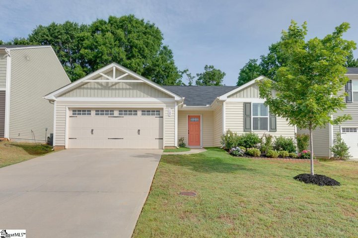 137 Portchester Lane sold home in Castlebrook, Greenville, SC