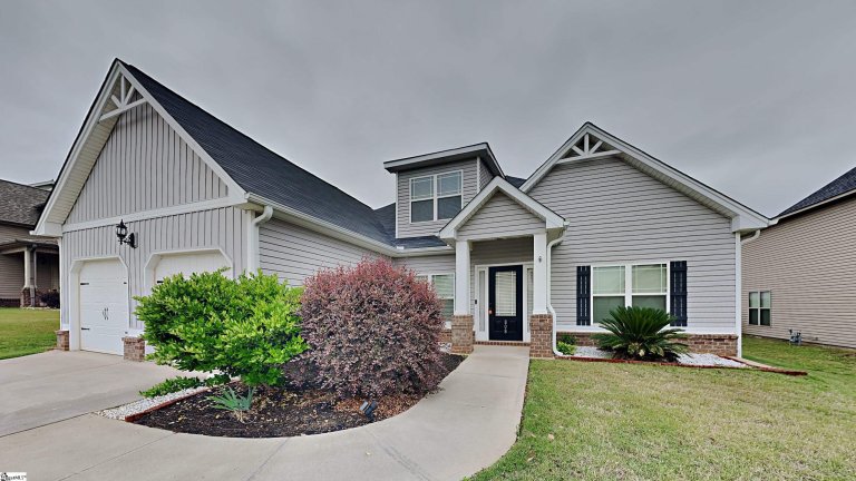 808 E Holloway Drive sold home in Reidville Crossing, Woodruff, SC