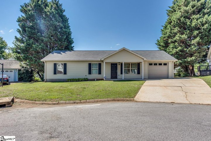 104 Ridgeside Court sold home in Springs Station, Greenville, SC
