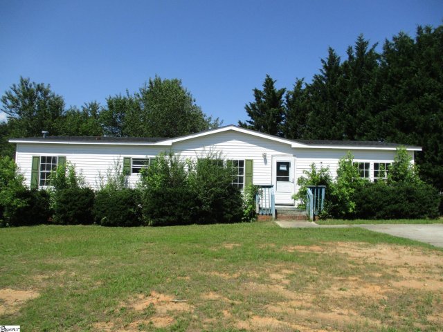 202 Walnut Crest Court sold home in Walnut Crest, Fountain Inn, SC