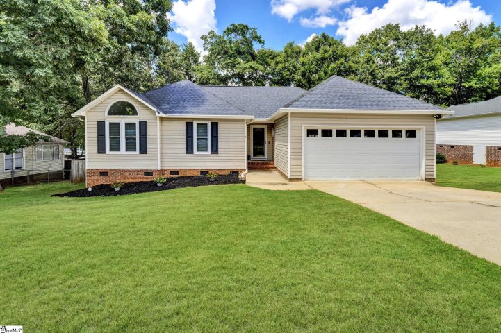 138 Hatteras Lane sold home in Ambergate, Simpsonville, SC