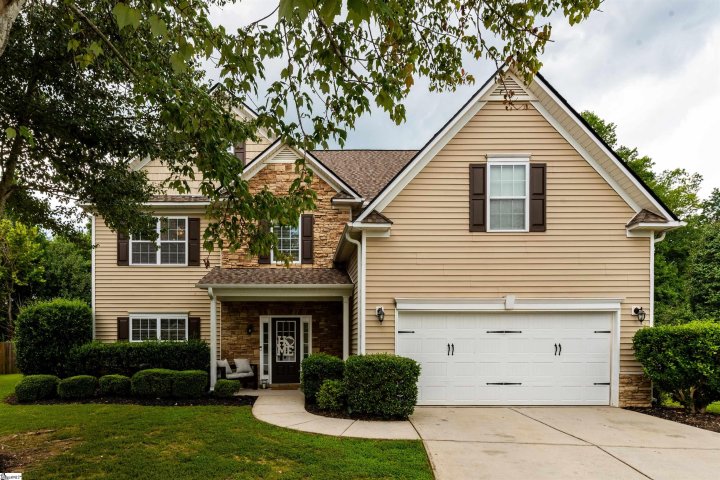 116 Valley Bluff Lane sold home in Fairview Pointe, Simpsonville, SC