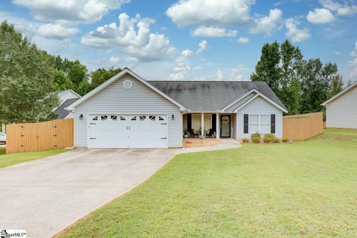 422 Lily Pond Lane sold home in Spring Ridge, Taylors, SC