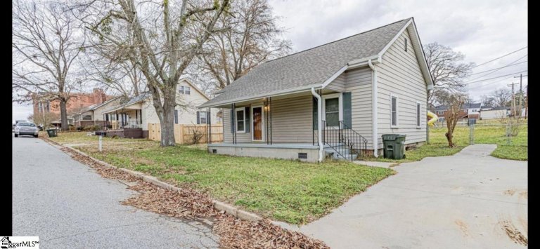 7 Stewart Avenue sold home in Greer Mill Village, Greer, SC