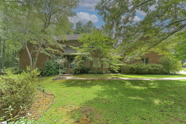 44 Bateswood Drive sold home in Bateswood, Greer, SC