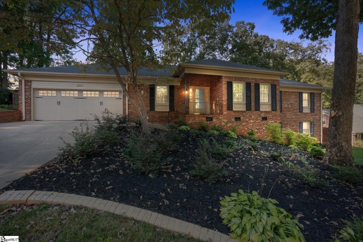 205 Rosebay Drive sold home in Dove Tree, Greenville, SC