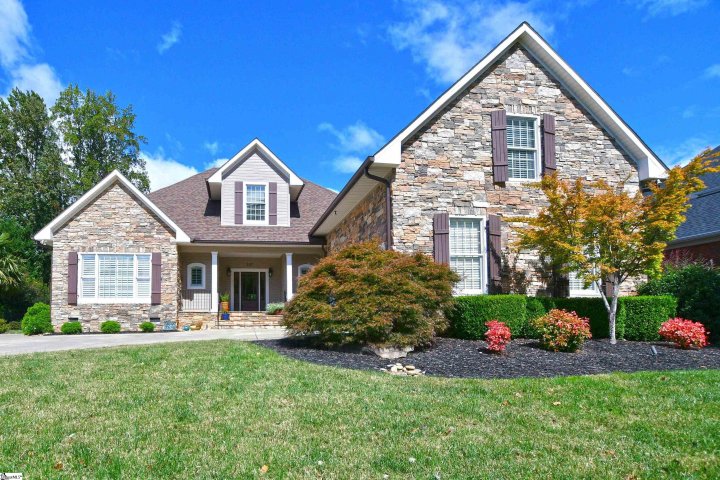 107 Breeds Hill Way sold home in Bunker Hill, Greer, SC