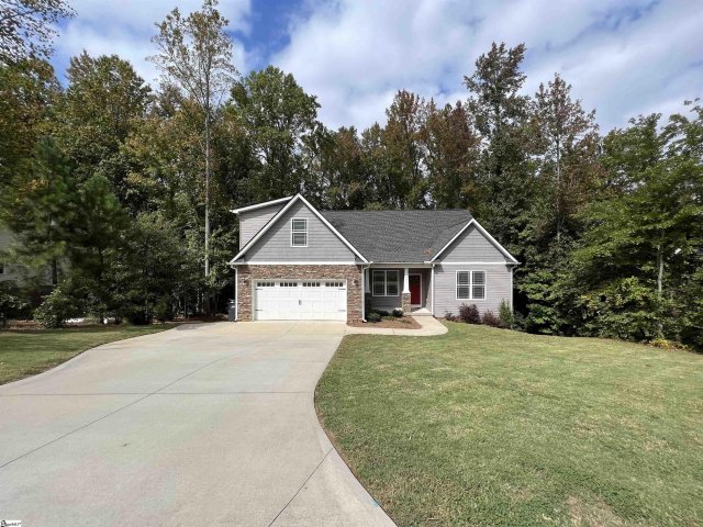 209 Nolan Road sold home in Points North, Travelers Rest, SC