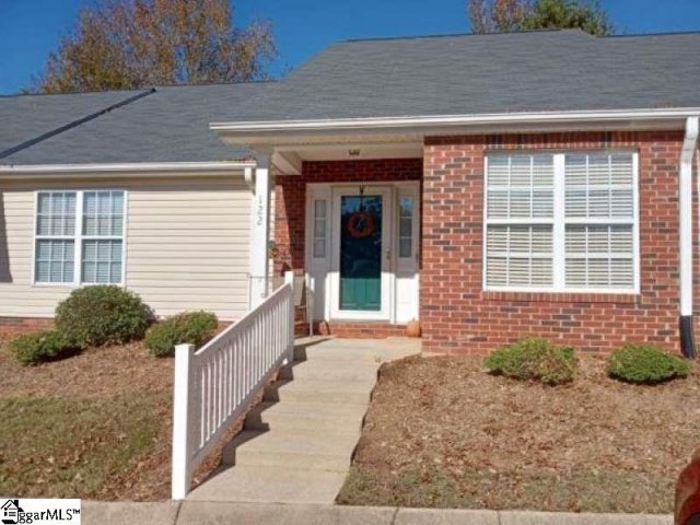 122 Brookhill Place sold home in Brookfield Townes, Mauldin, SC