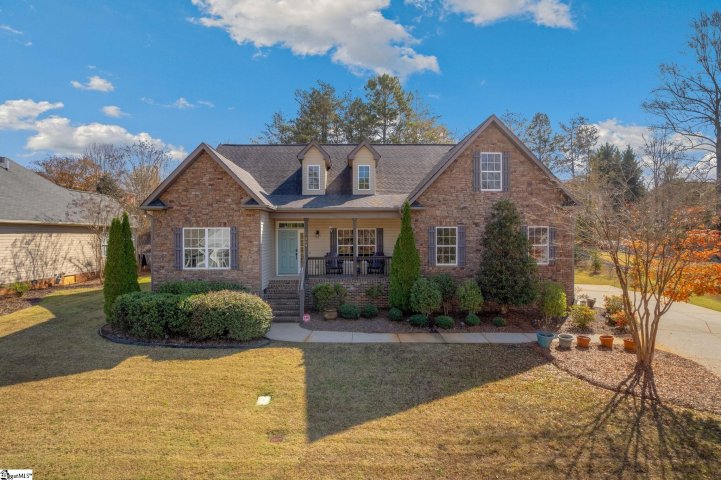 209 Grayson Drive sold home in Watson Crossing, Travelers Rest, SC