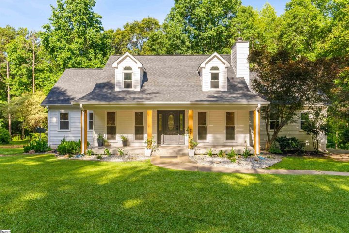 212 Gerald Drive sold home in Clark Manor, Simpsonville, SC