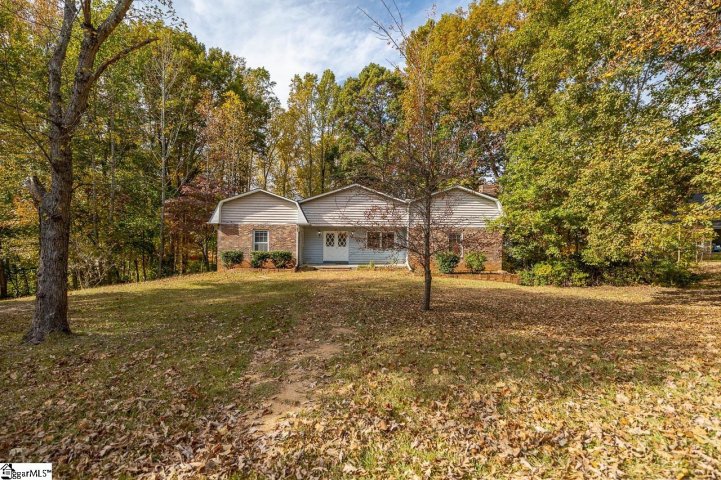118 Colony Road sold home in Points North, Travelers Rest, SC