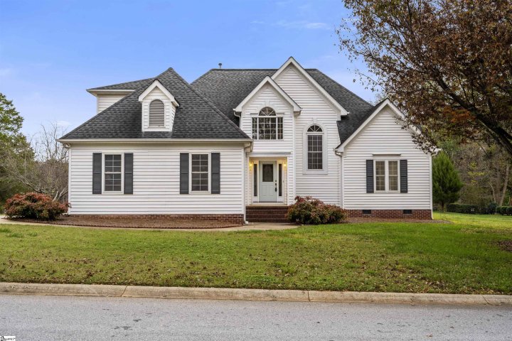 201 Spring Lake Loop sold home in Adams Run, Simpsonville, SC