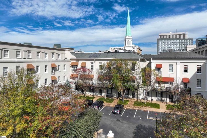 100 W Court Street sold home in Court St Condos, Greenville, SC