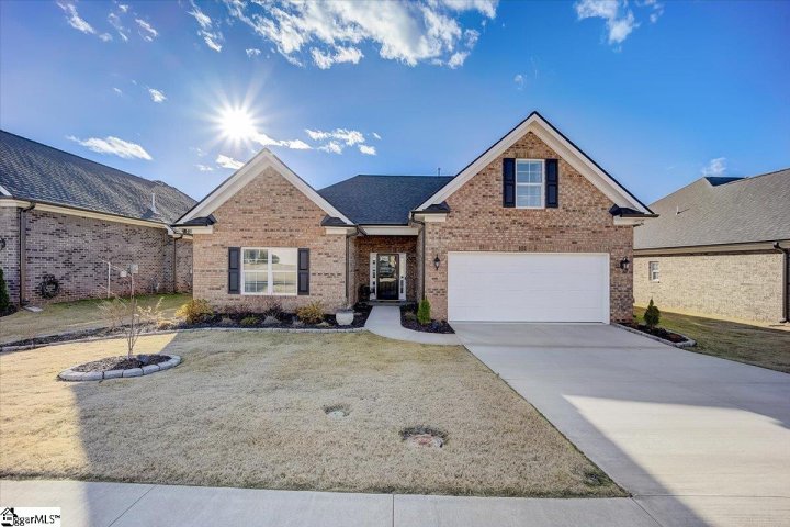 307 Silverlimb Lane sold home in Oak Branch Estates, Taylors, SC