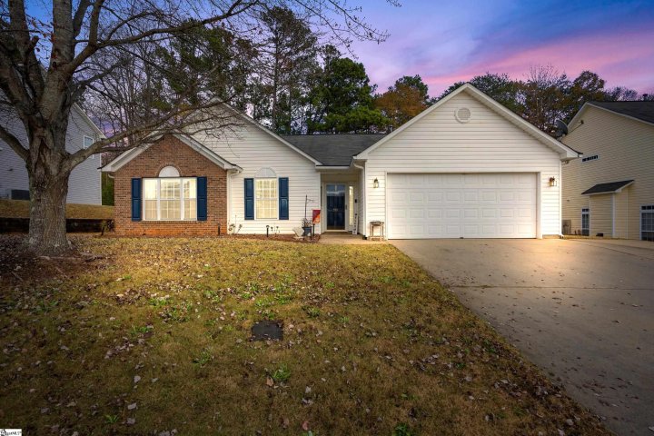 521 Cardinal Woods Way sold home in Cardinal Woods, Easley, SC