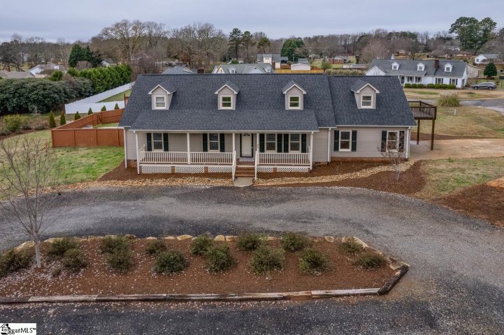 98 Wildmarsh Road sold home in Mallard Green, Piedmont, SC