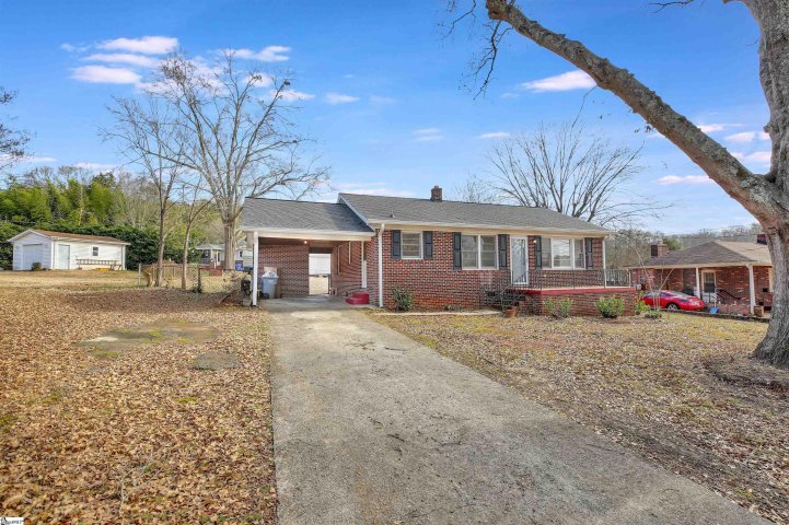 6 Blackstone Drive sold home in Highview Acres, Greenville, SC