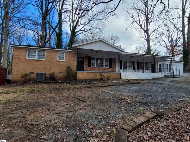 17 Miracle Drive sold home in Fresh Meadow Farms, Greenville, SC