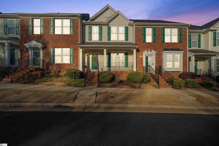 221 Hadley Commons Drive sold home in Hadley Park, Mauldin, SC