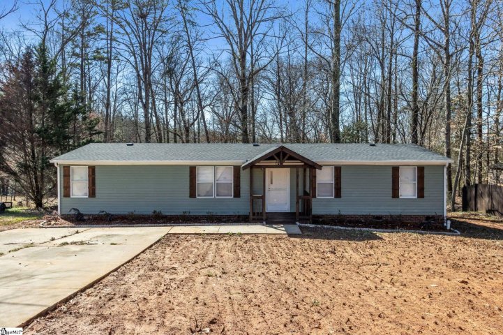 523 Valleybrook Lane sold home in Foxbriar, Greer, SC