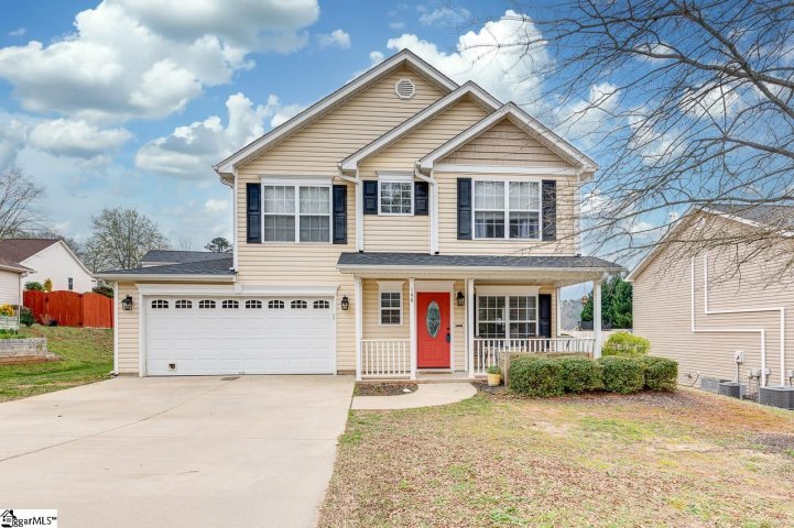 146 Maximus Drive sold home in Country Club Crossing, Greer, SC