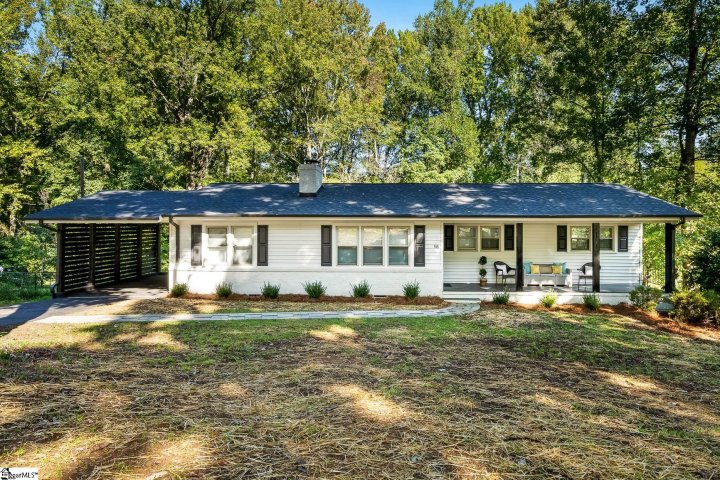18 Miracle Drive sold home in Fresh Meadow Farms, Greenville, SC