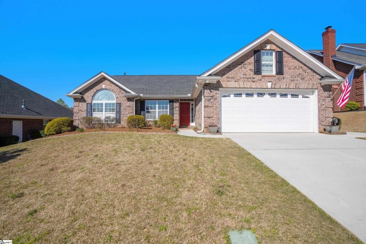 11 Cedarcrest Court sold home in Baldwin Commons, Simpsonville, SC
