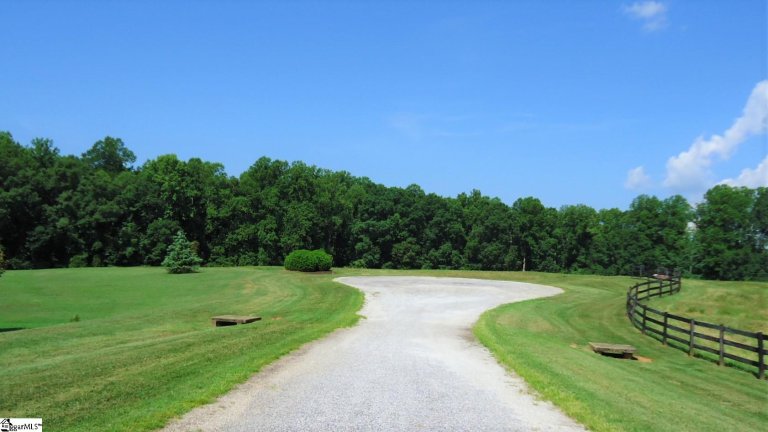 150 Hunter Hack Trail sold home in Motlow Creek Equestrian Farms, Campobello, SC
