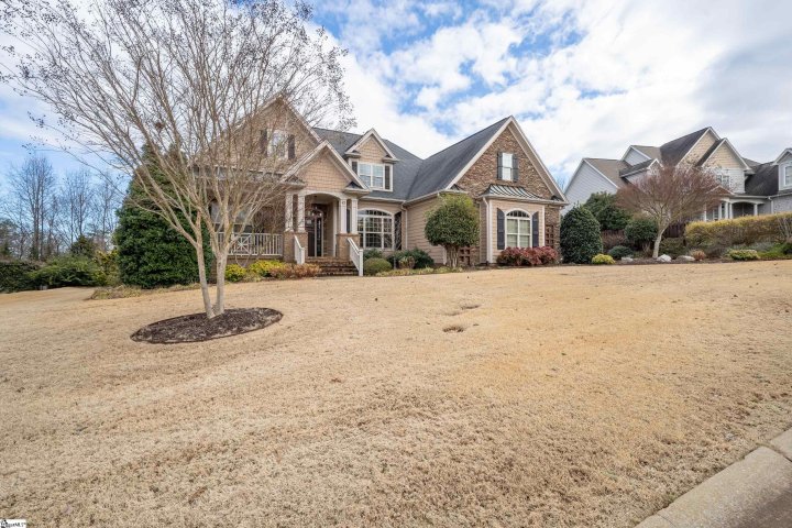 42 Thornbriar Court sold home in Briarwood Meadows, Travelers Rest, SC