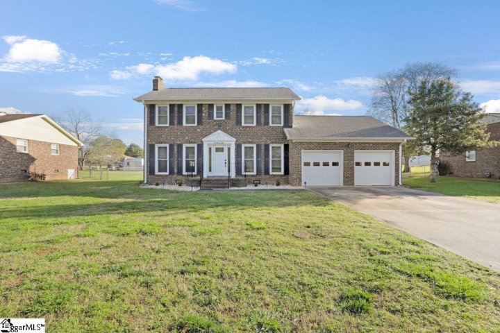 108 Whitestone Avenue sold home in Adams Mill Estates, Mauldin, SC