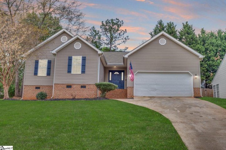 11 River Watch Drive sold home in River Run, Greenville, SC
