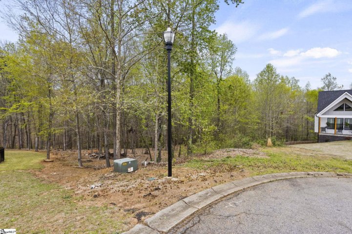 221 Saddle Creek Court sold home in Saddle Creek, Greer, SC