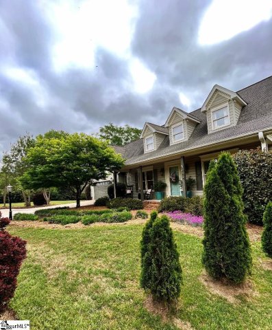 207 Yellow Poplar Court sold home in Poplar Ridge, Simpsonville, SC