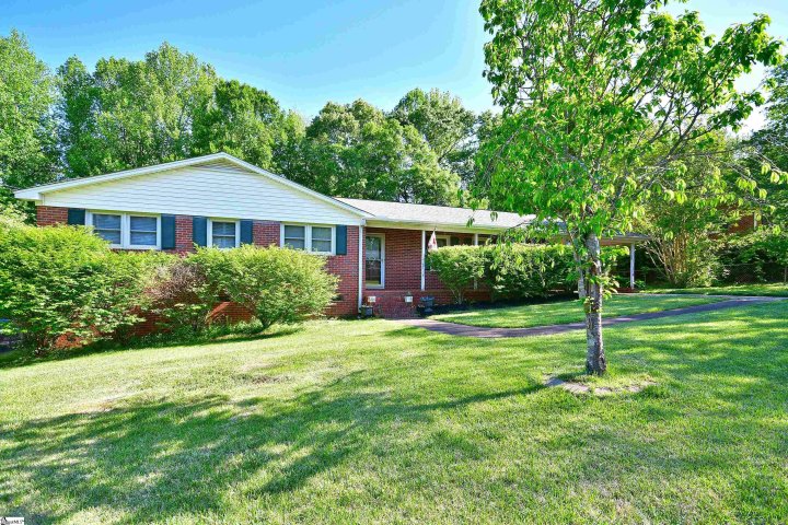 14 Arlene Drive sold home in Highview Acres, Greenville, SC
